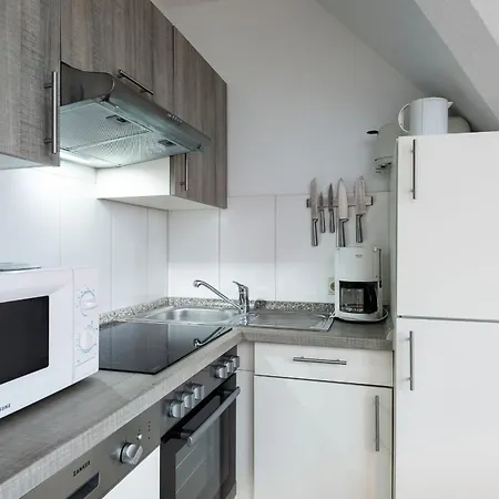 Alte Bergstrasse 6 Windgefluester