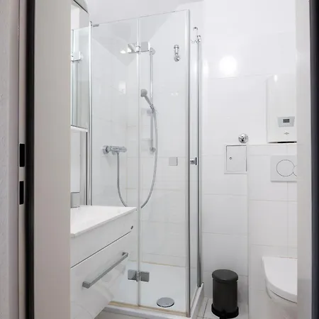 Apartment Alte Bergstrasse 6 Windgefluester *