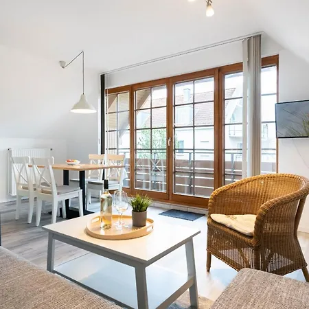 Alte Bergstrasse 6 Windgefluester *