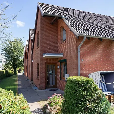 Apartment Alte Bergstrasse 6 Windgefluester