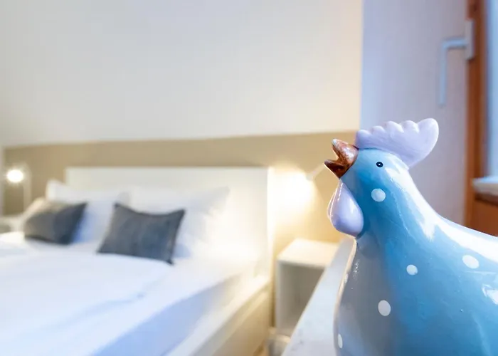 Alte Bergstrasse 6 Windgefluester شقة شاربوتس