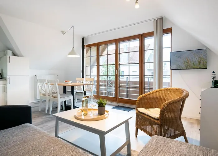 Alte Bergstrasse 6 Windgefluester *